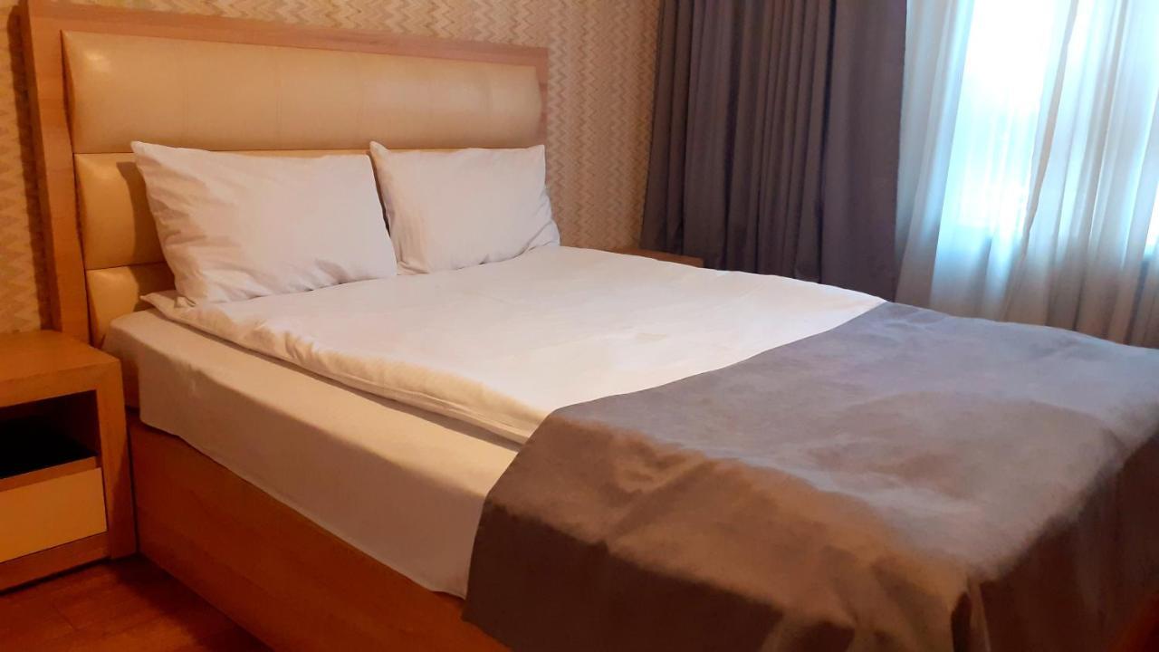 Hotel Lile Тбілісі Екстер'єр фото