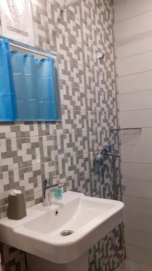 Hotel Lile Тбілісі Екстер'єр фото
