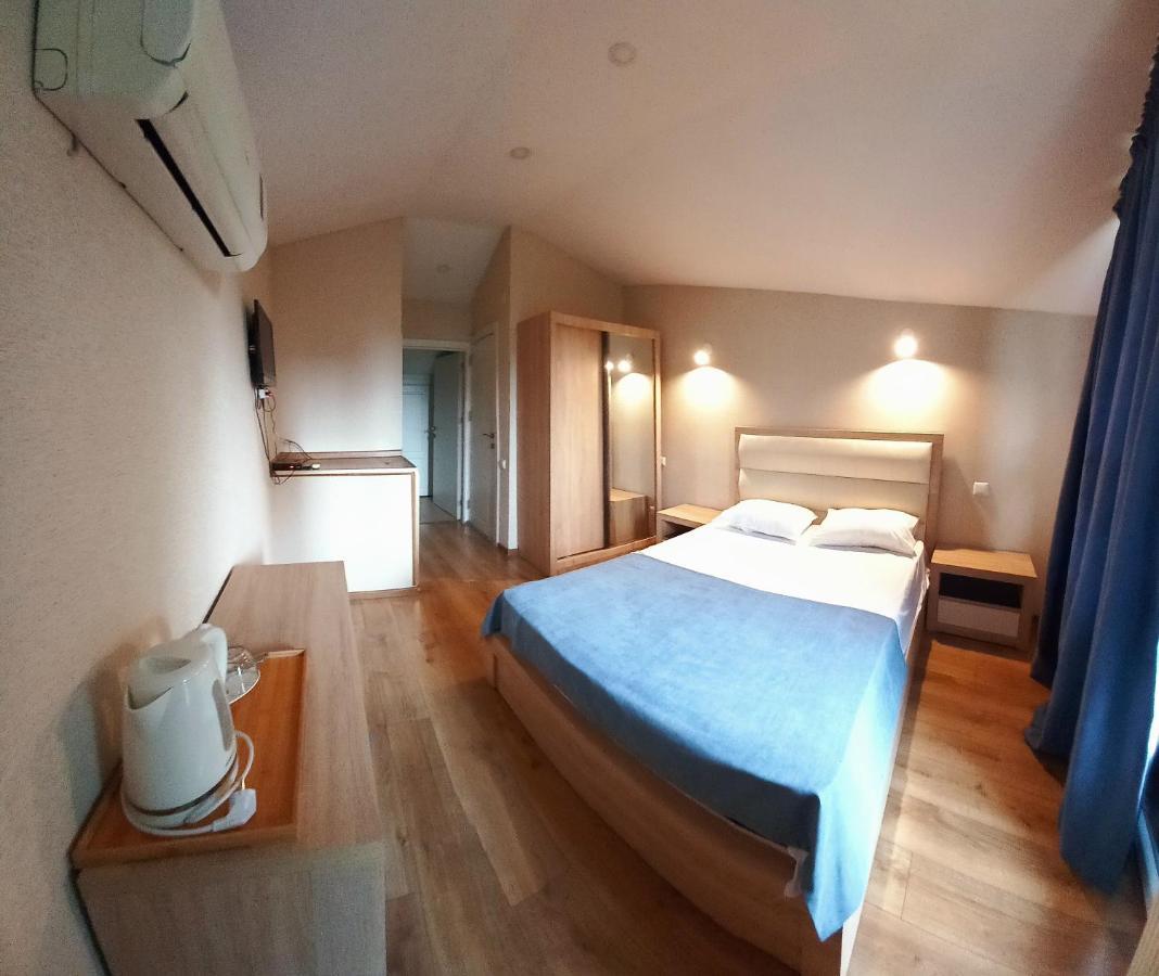 Hotel Lile Тбілісі Екстер'єр фото